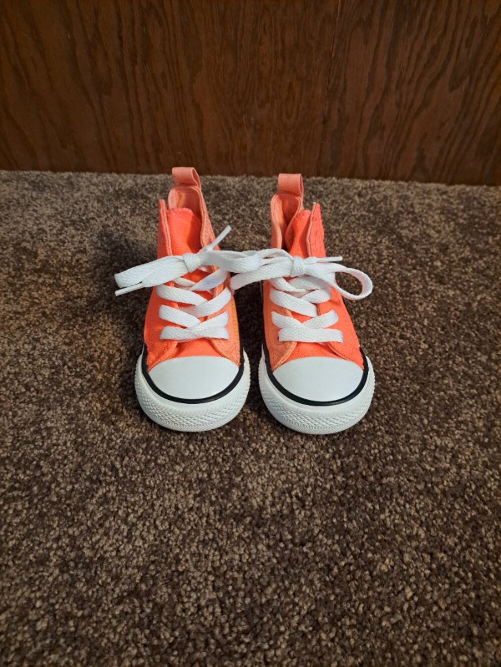 Converse Chuck Taylor All Star high-top toddler sneakers ,bright coral-orange - Picture 2 of 8
